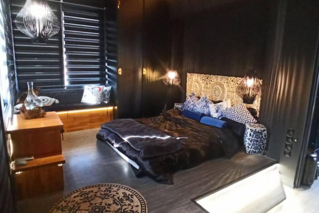 Accessible Luxury Villa อาร์เตมีดา ภายนอก รูปภาพ