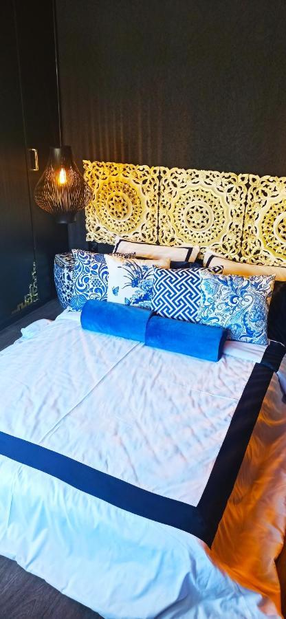 Accessible Luxury Villa อาร์เตมีดา ภายนอก รูปภาพ