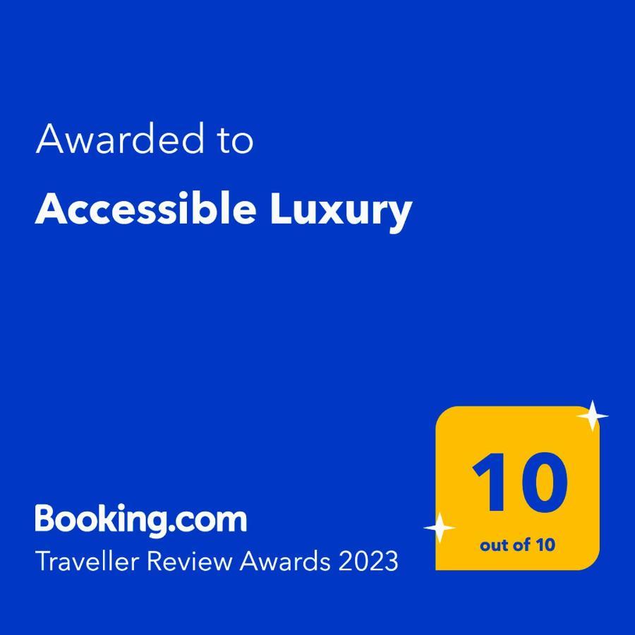 Accessible Luxury Villa อาร์เตมีดา ภายนอก รูปภาพ