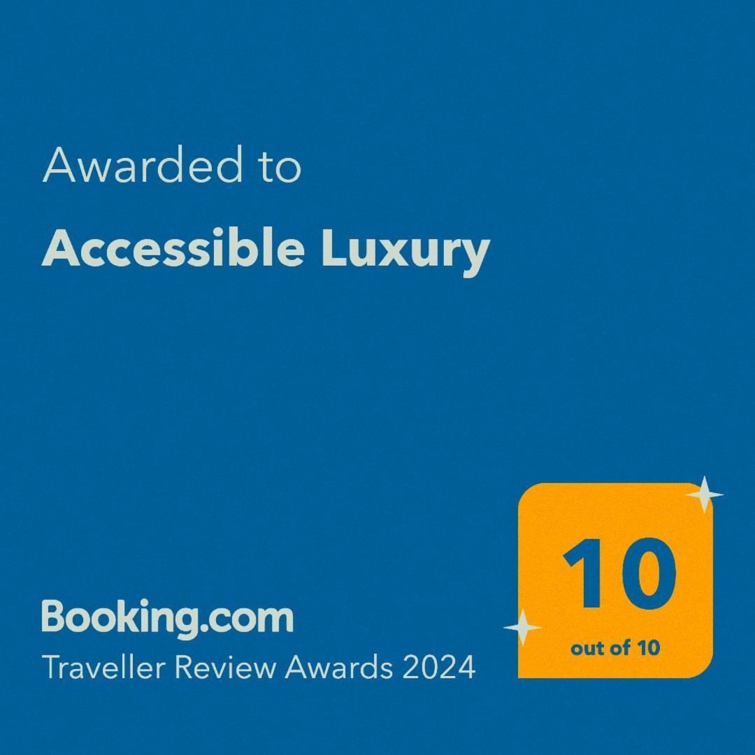 Accessible Luxury Villa อาร์เตมีดา ภายนอก รูปภาพ